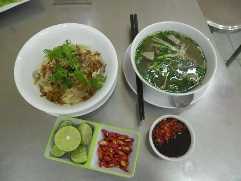 7 món phở độc đáo của Việt Nam 10 wanderlusttips-nhung-mon-an-doc-dao-tu-pho-5