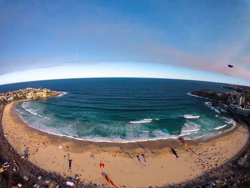 wanderlusttips-15-dia-diem-du-lich-ly-tuong-cho-mua-giang-sinh-9