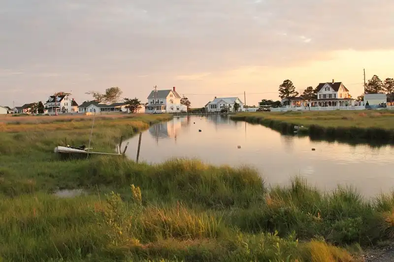 wanderlusttips-20-diem-den-trong-mo-cho-nam-2016-7