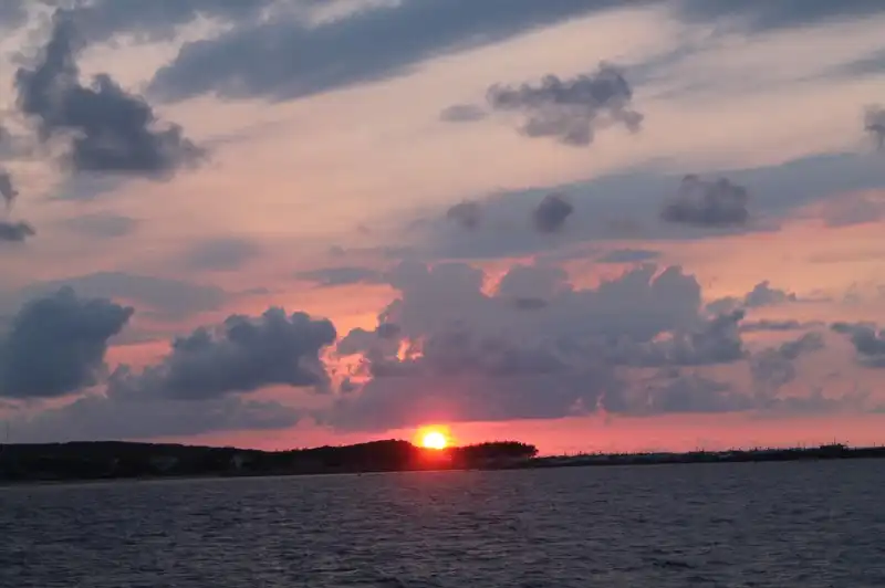 8 điểm đến không thể bỏ qua khi đến Phú Quý 8 wanderlusttips-8-diem-den-khong-the-bo-qu-khi-ghe-tham-phu-quy-2