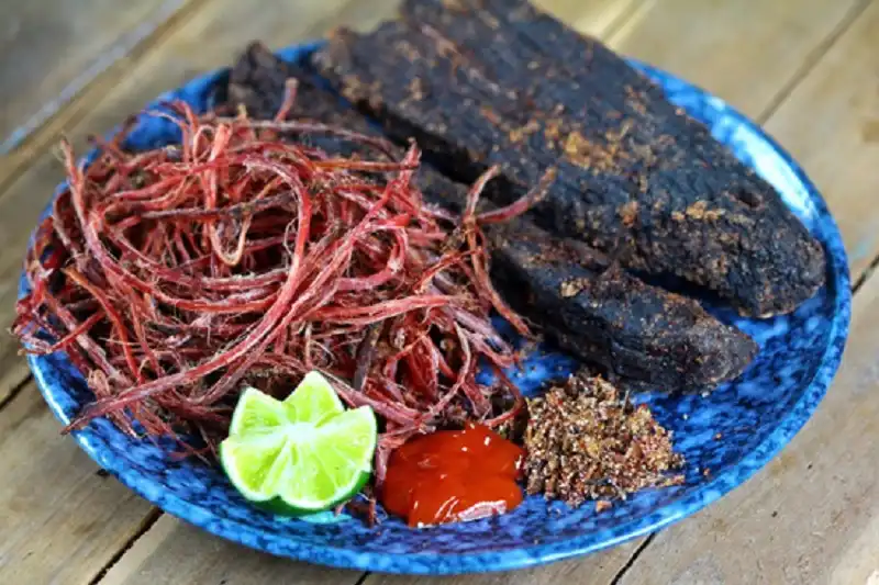 wanderlusttips- 9-mon-ngon-son-la-1