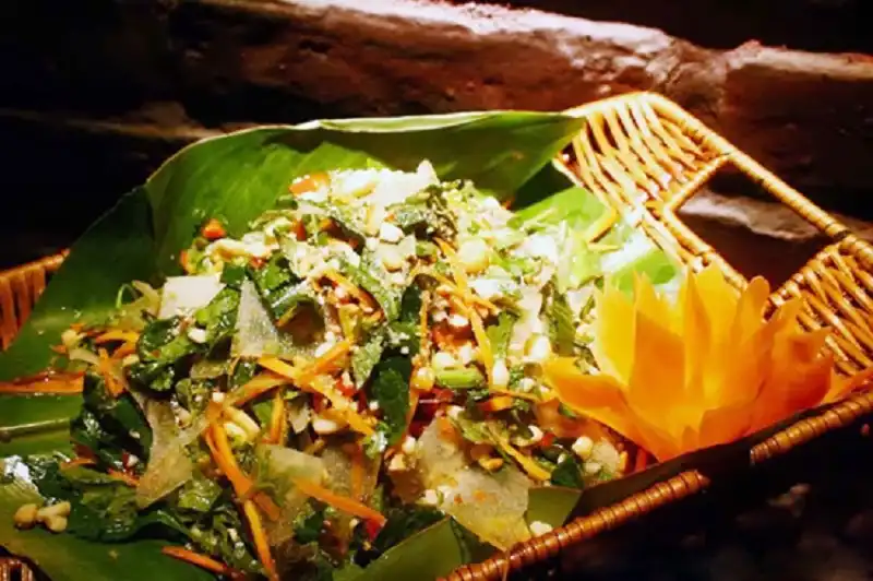wanderlusttips- 9-mon-ngon-son-la