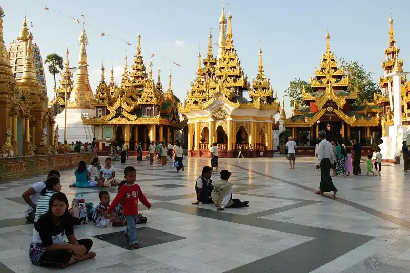 Kinh nghiệm thăm đền chùa khi du lịch Myanmar 6 wanderlusttips-kinh-nghiem-dl-myanmar