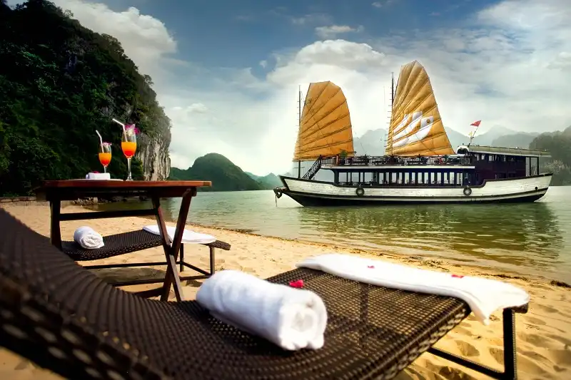 wanderlusttips-top-5-du-thuyen-2