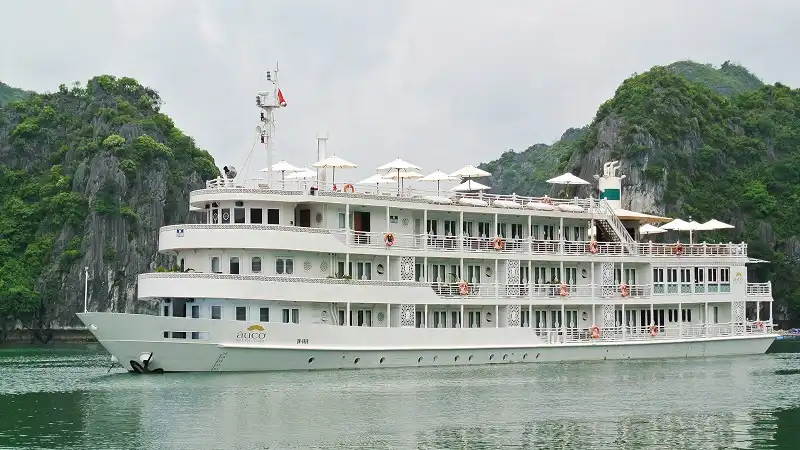 wanderlusttips-top-5-du-thuyen-3