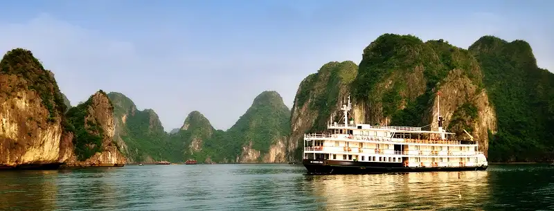 wanderlusttips-top-5-du-thuyen-7