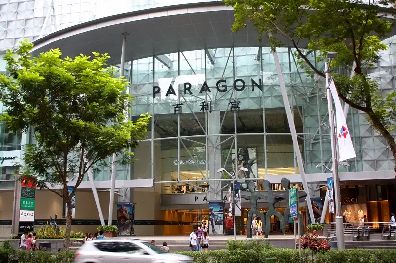 Châu Á - "thiên đường" mua sắm dịp cuối năm 9 wanderlusttips-Paragaon-Shopping-Centre-Singapore