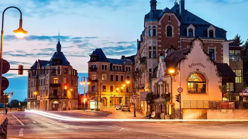 waderlusttips-kham-pha-dia-diem-du-lich-trong-mo-12-cung-hoang-dao-5