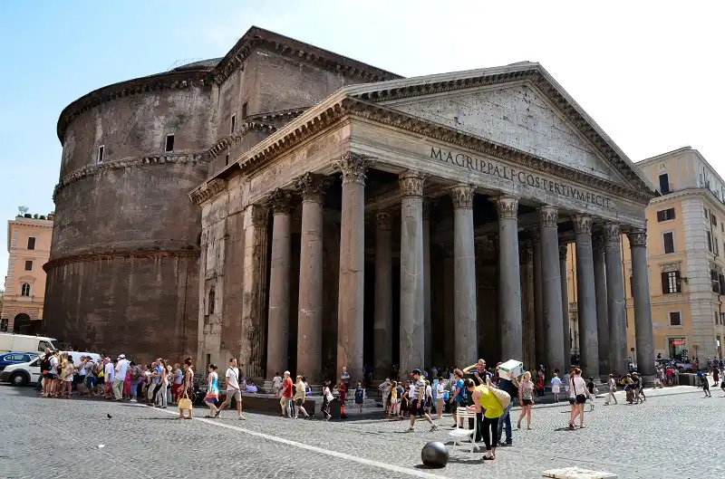 10 điều thú vị không thể bỏ qua khi du lịch Rome 6 wanderlusttips-10-dieu-o-rome-1
