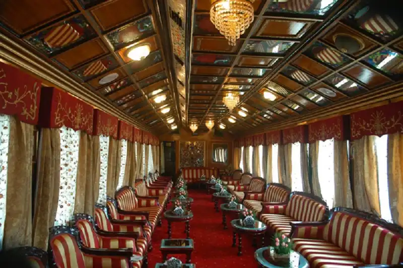 wanderlusttips-16-chuyen-tau-du-lich-sang-trong-tren-the-gioi-10