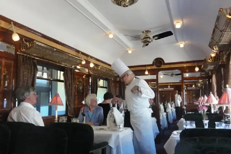 16 chuyến tàu du lịch sang trọng trên thế giới (P1) 8 wanderlusttips-16-chuyen-tau-du-lich-sang-trong-tren-the-gioi-3