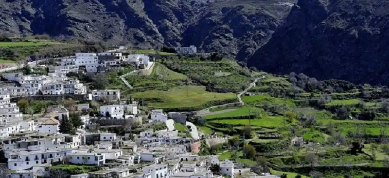 20 kỳ nghỉ kiểu thư giãn cho người lười vận động 12 wanderlusttips-20-ky-nghi-kieu-thu-gian-cho-nguoi-luoi-van-dong-11