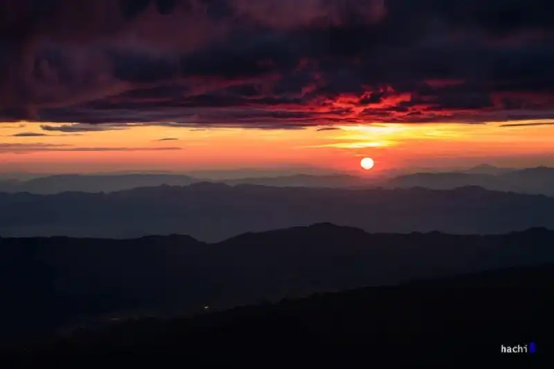 wanderlusttips-chinh-phuc-ta-lien-son-hung-vy-9