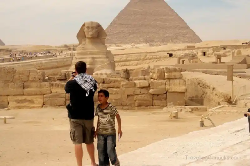 Kinh nghiệm đảm bảo an toàn cho mọi chuyến đi 6 wanderlusttips-dam-bao-an-toan-1