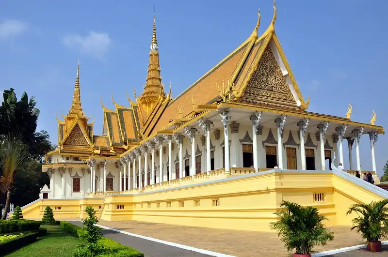 wanderlusttips-du-lich-phnom-peng-1,5-trieu-dong
