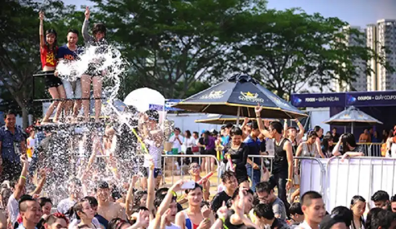 wanderlusttips-goi-y-dia-diem-vui-choi-tet-duong-lich