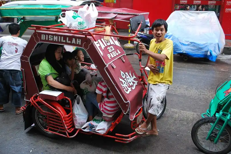 6 phương tiện độc đáo bạn nên thử một lần khi du lịch Đông Nam Á 7 wanderlusttips- nhung-phuong-tien-doc-dao-o-dong-nam-a-1