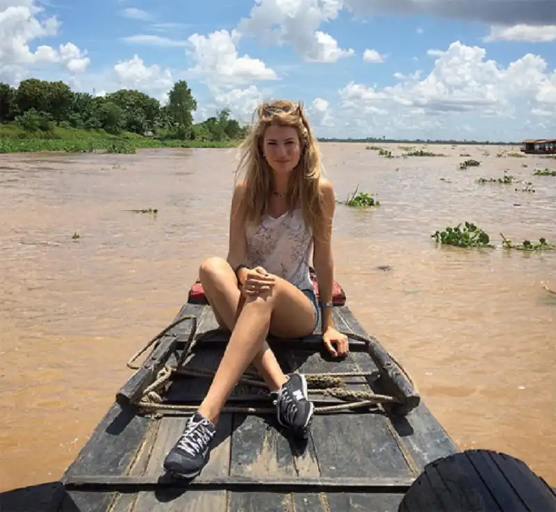 wanderlusttips- tan-hoa-hau-the-gioi-tung-phuot-xuyen-viet-7