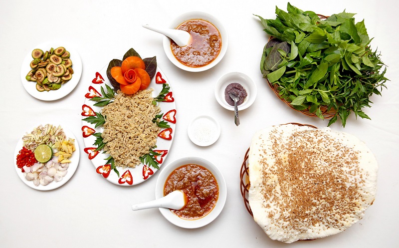 wanderlusttips 8 mon ngon nuc tieng que huong nam tan