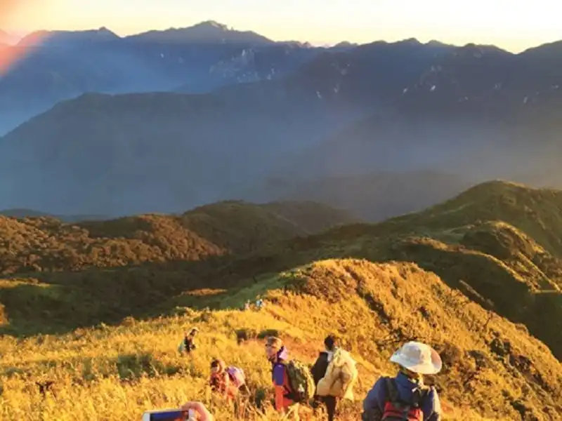 wanderlusttips-bach-moc-luong-tu-2