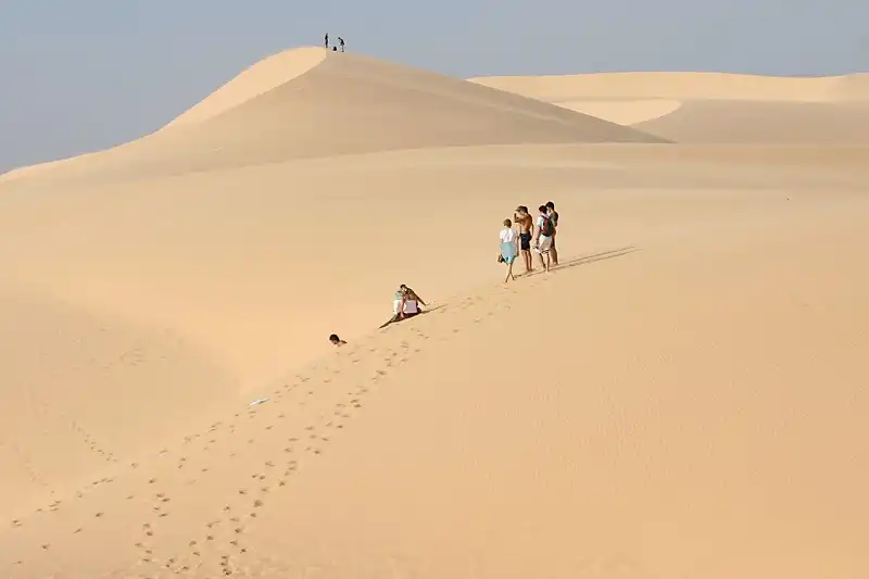 wanderlusttips-den-phan-thiet-ghe-tham-ho-bau-trang-8