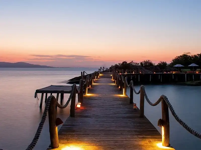 10-resort-huong-bien-wanderlusttips9