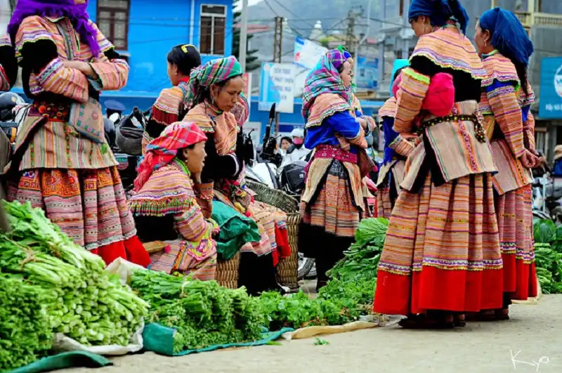 7 ngày đi chợ phiên ở Lào Cai 5 153_chobacha3