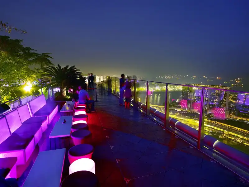 8 quán bar tuyệt đẹp tại Singapore 9 8-quan-bar-singapore-wanderlusttips4