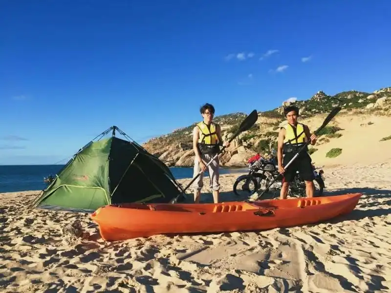 Dau-nam-phuot-cung-duong-ven-bien-mui-dinh-bai-trang-3- wanderlusttips5