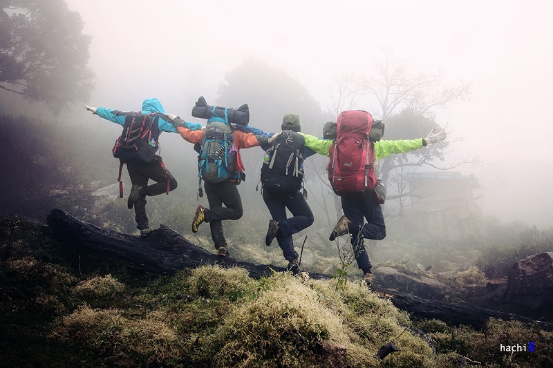 Băng tuyết trên đỉnh Nhìu Cồ San
