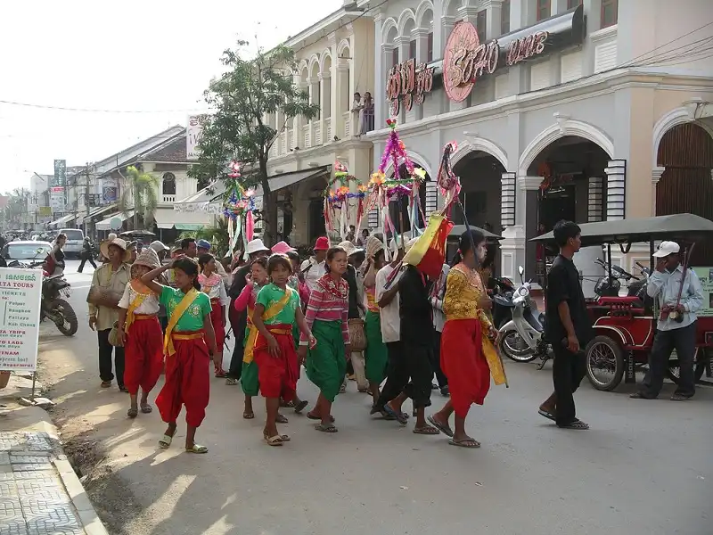 Lễ hội đón năm mới của các nước châu Á 10 don-nam-moi-chau-a-wanderlusttips5