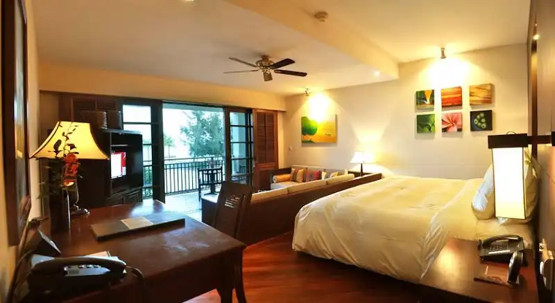 furama-wanderlusttips2