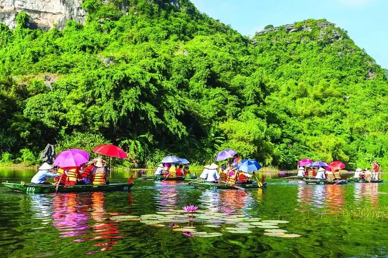 Du xuân hành hương ba miền Bắc - Trung - Nam 6 hanh-huong-ba-mien-bac-trung-nam-wanderlusttips1