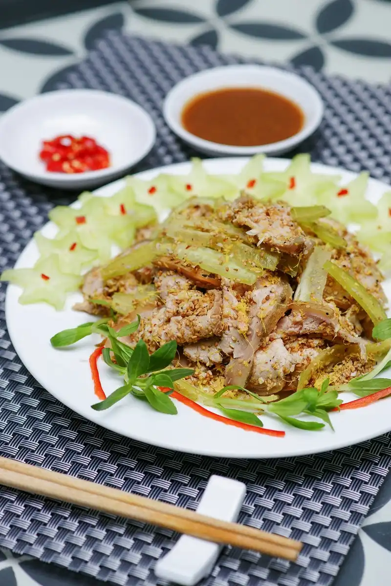 Bê non Mộc Châu - Hương vị cao nguyên giữa lòng phố cổ 7 Món chạo bê không thể thiếu trên bàn của các thực khách sành ăn