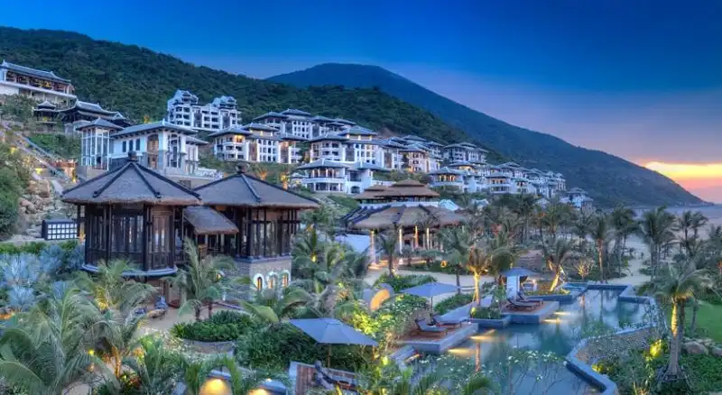 Đà Nẵng: InterContinental Danang Sun Peninsula Resort 5 intercontinental-danang-wanderlusttips