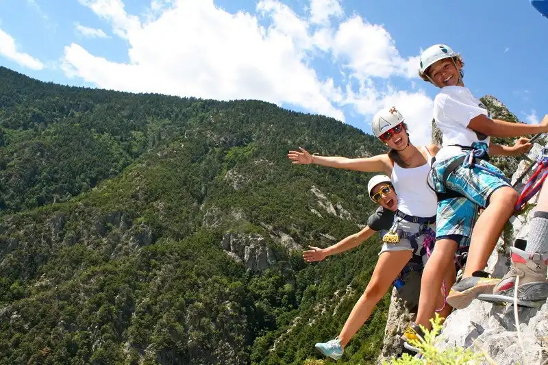4 kinh nghiệm để tránh rủi ro khi leo núi 5 kinh-nghiem-leo-nui-wanderlusttips1