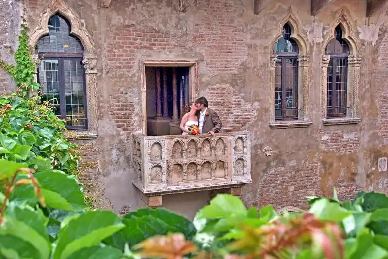 mua-xuan-nam-au-wanderlusttips2