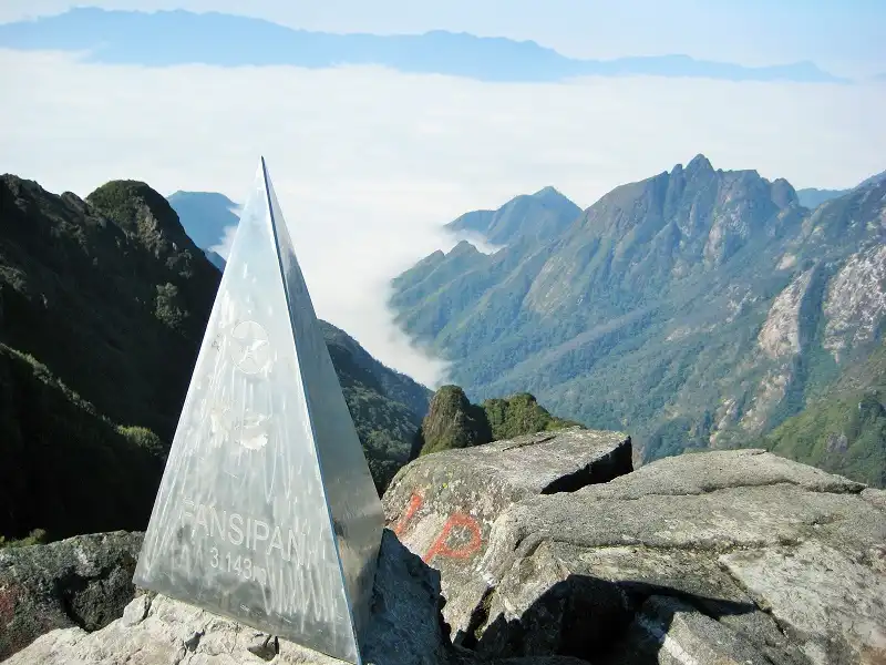 tour-leo-nui-fanxipang-wanderlusttips1