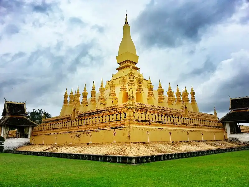 wanderlusttips-10-cung-duong-noi-tieng-6