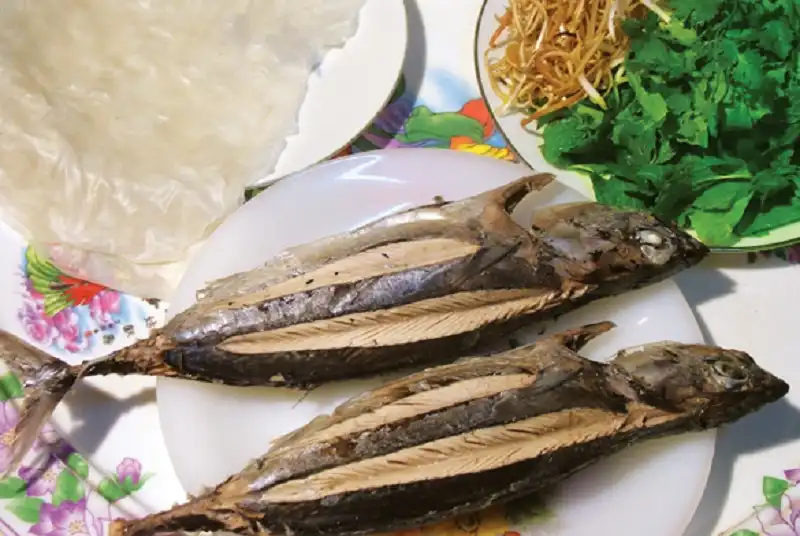 10 món ngon nổi tiếng đất võ Bình Định 8 wanderlusttips-10-mon-ngon-binh-dinh-3