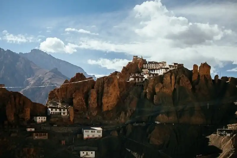 Ấn tượng ảnh triển lãm của cô gái Việt trên tạp chí quốc tế 6 wanderlusttips-an-tuong-anh-trien-lam-co-gai-viet-tren-tap-chi-quoc-te-1