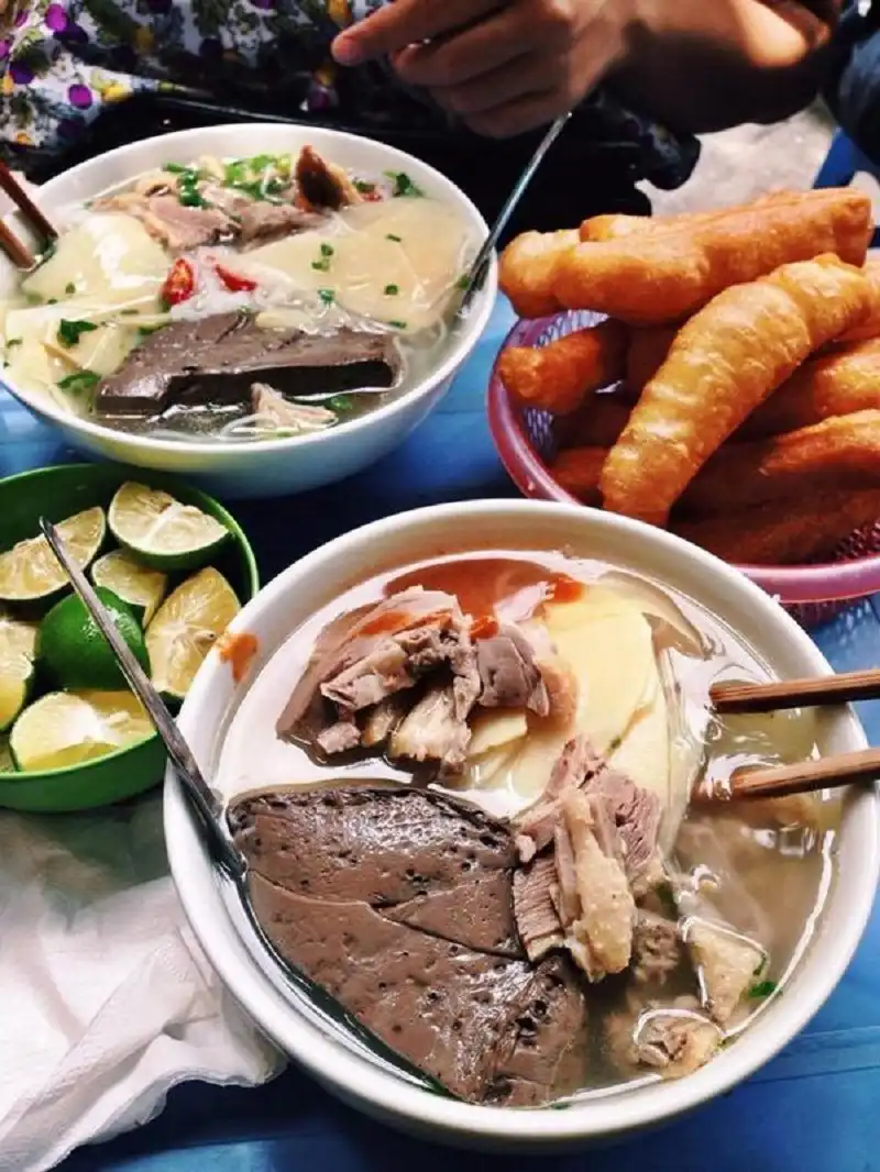 8 quán bún ngan ăn một lần là nghiện ở Hà Nội 7 wanderlusttips-bun-ngan-ha-noi-3