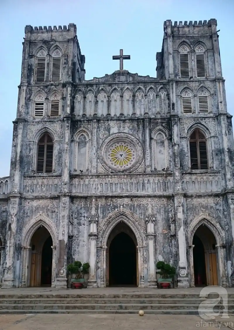 Du lịch 8 ngày 7 đêm miền Trung - Tây Nguyên với vỏn vẹn 3,8 triệu 7 wanderlusttips-du-lich-8-ngay-7-dem-voi-3,8-trieu-2