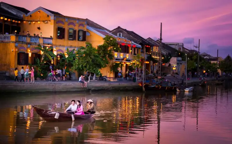 wanderlusttips-du-lich-hoi-an-1