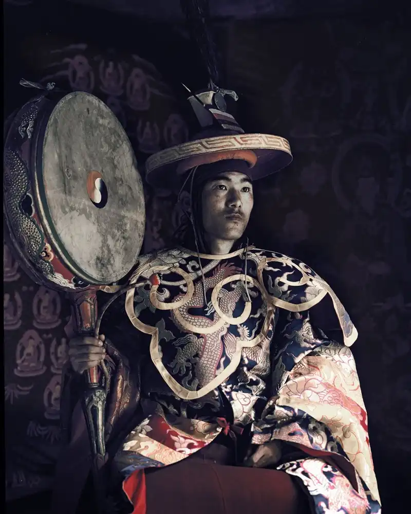 Ghé thăm vùng đất anh em lấy chung vợ ở Tây Tạng 8 wanderlusttips-ghe-tham-vung-dat-anh-em-lay-chung-vo-o-tay-tang-3