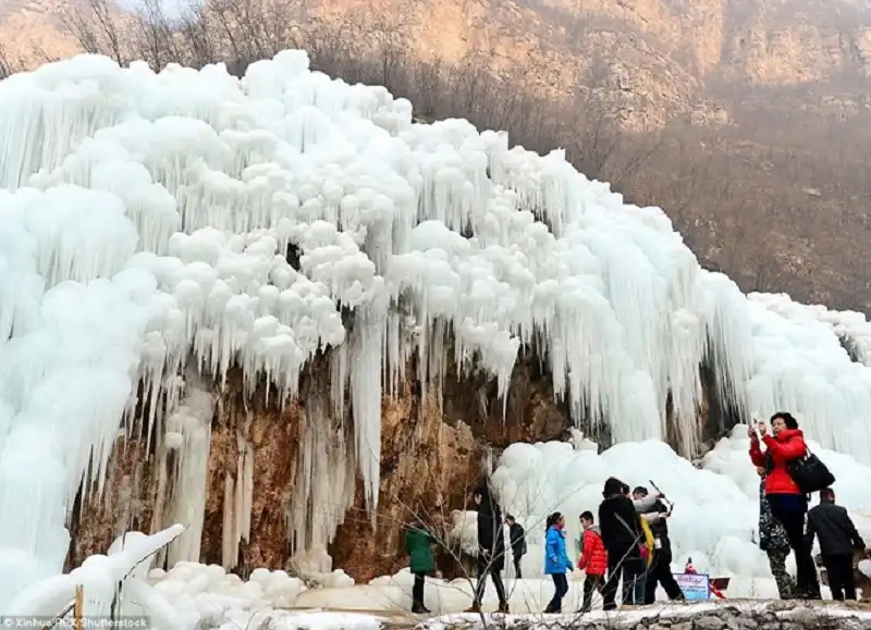 wanderlusttips-thac-nuoc-bang-o-trung-quoc-1