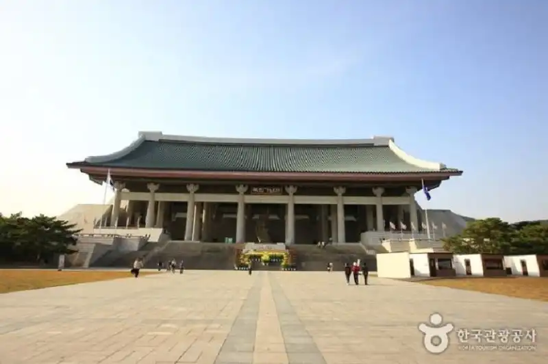 Chiêm ngưỡng cảnh đẹp ở quê hương các "thần tượng" Super Junior 7 wanderlusttips-tham-que-huong-cua-cac-thanh-vien-super-junior-10