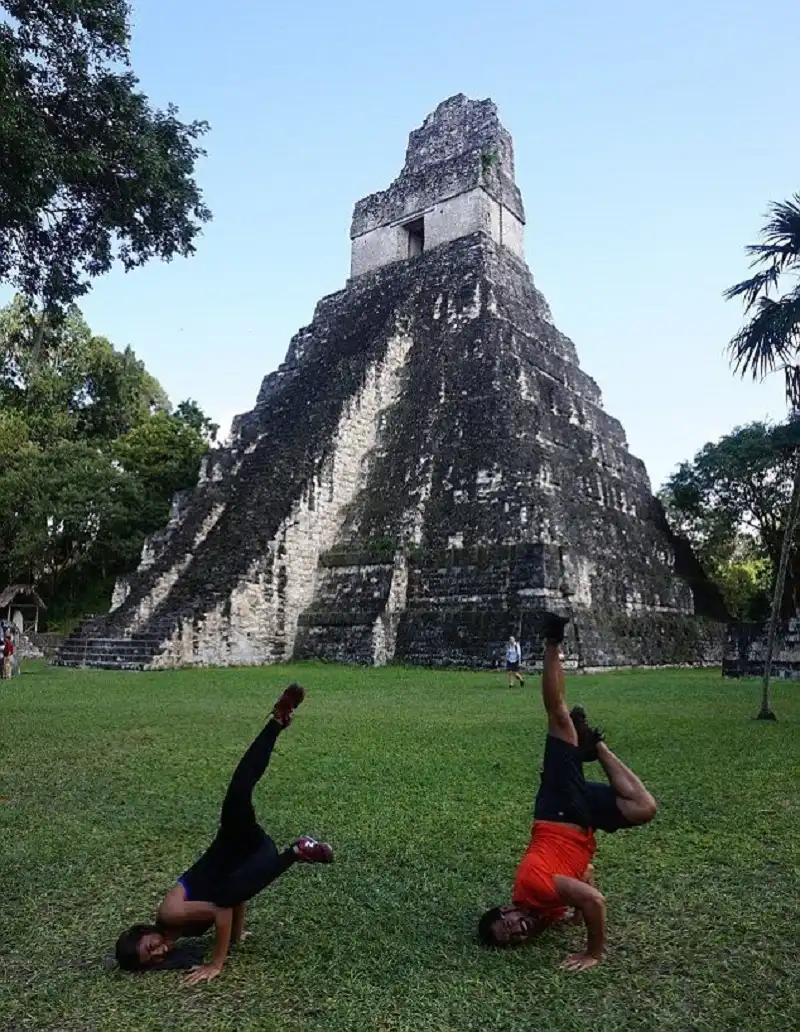 Cặp đôi đi trăng mật vòng quanh thế giới trong 500 ngày 9 wanderlusttips-tuan-trang-mat-500-ngay-3