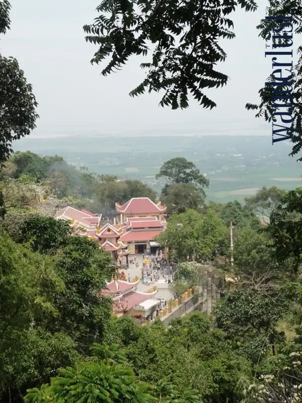 Hai điểm đến linh thiêng ngày đầu năm ở Nam bộ 8 4.Wanderlusttips-Nui-Ba-den-Tay-Ninh
