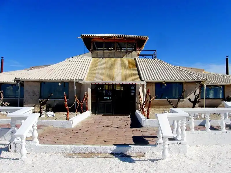 Hotel-Palacio-de-Sal-Uyuni